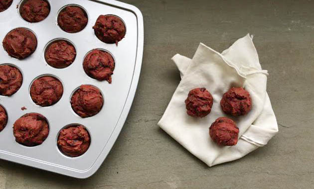 Love Muffins - Beet Chocolate Chip Muffins | Skip the food coloring and dyes, this recipe gets its pinkish color naturally by sneaking in beets! Recipe by Julie @ RDelicious Kitchen