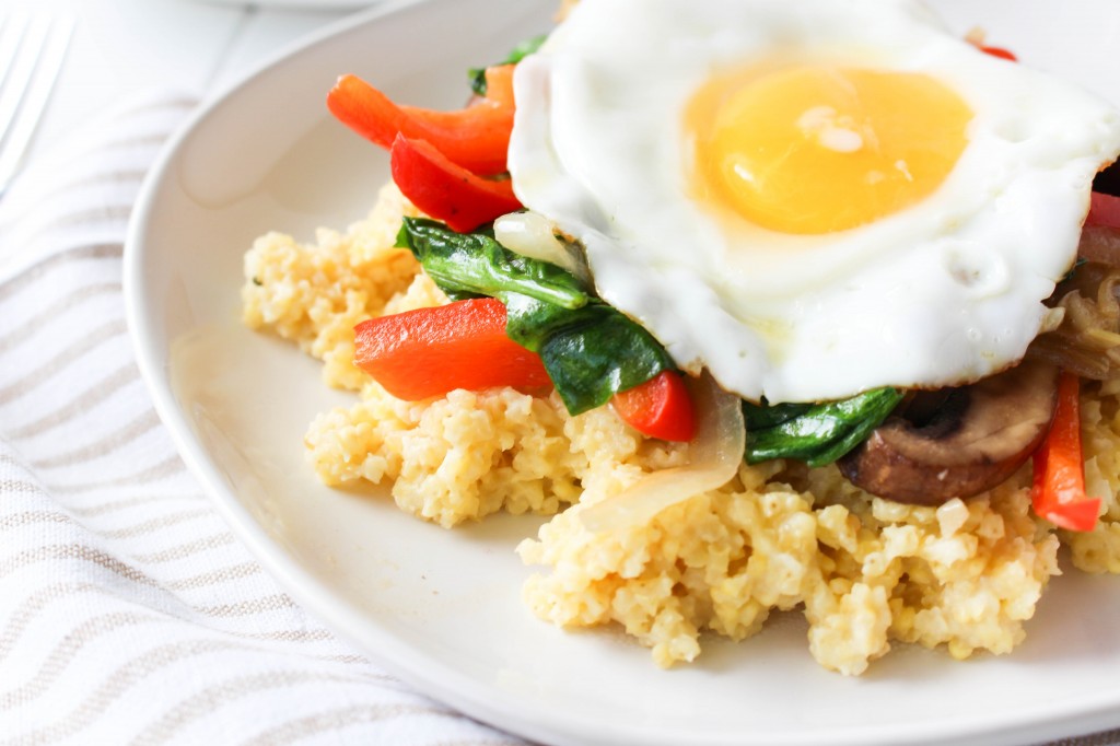 Cheesy Millet with Sautéed Vegetables and Fried Egg via RDelicious Kitchen @rdkitchen