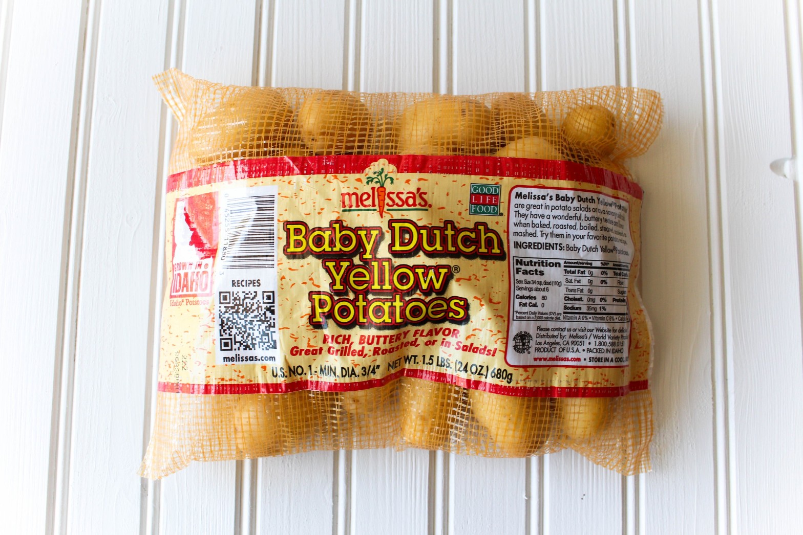 Garlic Parmesan Smashed Potatoes via RDelicious Kitchen @rdkitchen