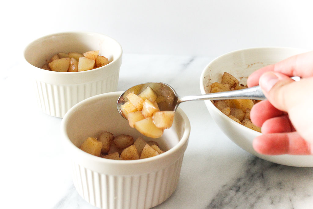 Pear Crisp for Two via RDelicious Kitchen @RD_Kitchen
